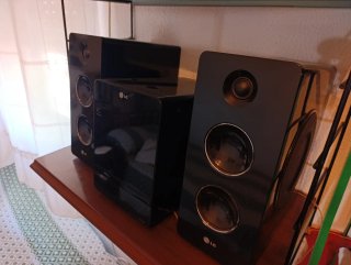 Mini cadena LG FA162 Hi-Fi 160W