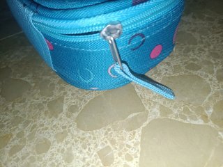 Mochila escolar azul con estuche