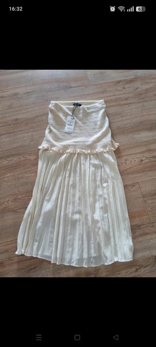 Falda larga Zara beige/blanca