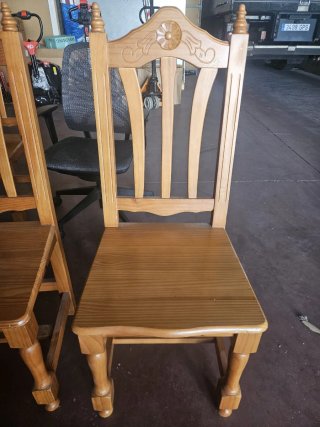 Juego de 6 sillas de madera