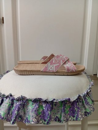 Sandalias beige y rosa de Temu