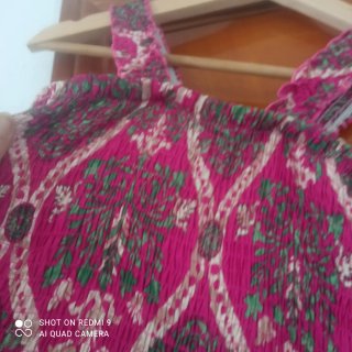 Vestido estampado rosa y verde