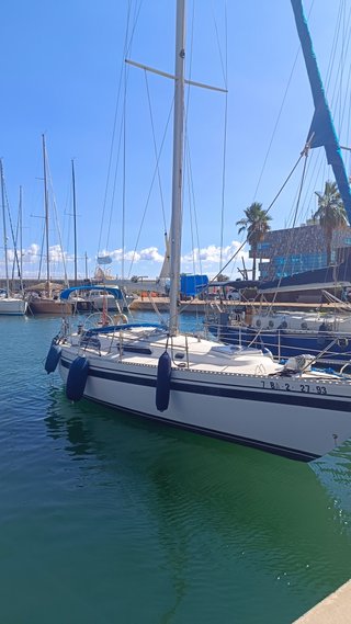Velero North Wind 38 con mejoras recientes