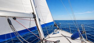 Velero North Wind 38 con mejoras recientes