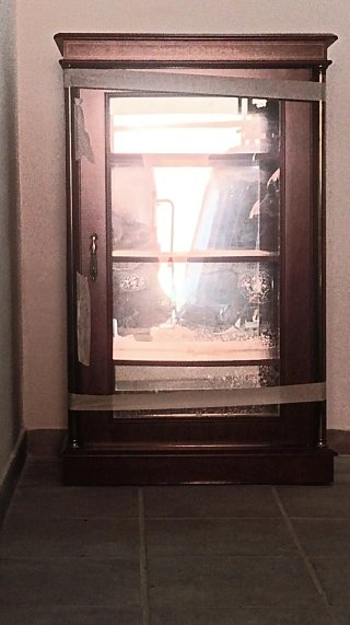 Vitrina clásica madera y cristal