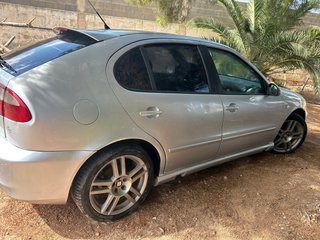 SEAT Leon  2005