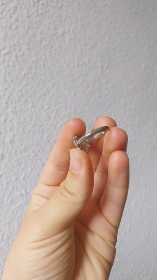Anillo vintage floral con pedrería