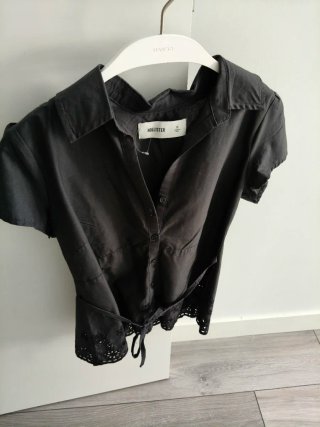 Camisa Hollister Negra Talla M sin estrenar