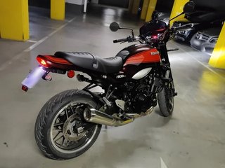 Kawasaki Z900RS Café 2021