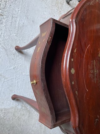 Mesa auxiliar antigua marquetería madera