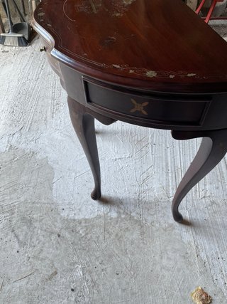 Mesa auxiliar antigua marquetería madera