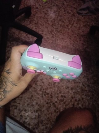 Mando Switch Celeste con Botones Rosas