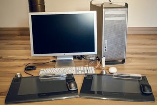 Mac Pro 8 Nucleos 3.0 + Apple Cinema 23 + 2 Wacom