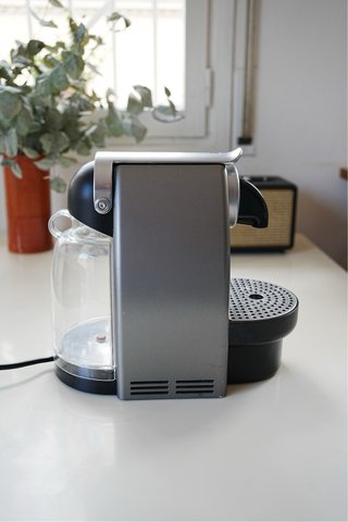 Máquina cafetera Nespresso