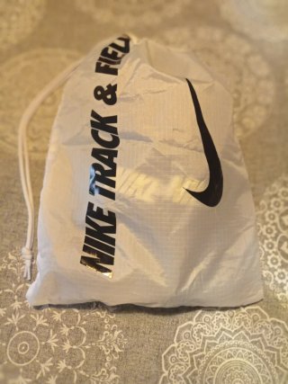 Zapatillas Nike Lanzamiento Disco, martillo y peso
