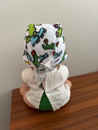 Muñeco Baby Pelón Sara Carbonero Dinosaurios