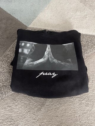 Sudadera Negra Pray Talla M