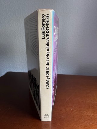 Cara y Cruz de la República - Luis Romero