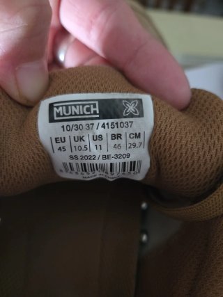 Zapatillas Munich Talla 45 Beige