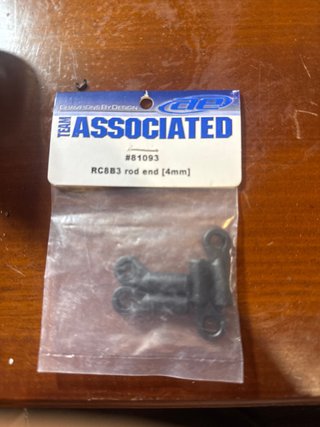 Team Associated RC8B3 Rod End [4mm]