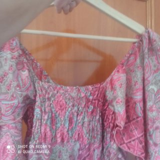 Vestido estampado rosa y rojo,y en verde,el pack 2