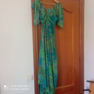 Vestido estampado rosa y rojo,y en verde,el pack 2