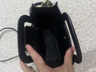 Bolso Tous Negro y Marrón