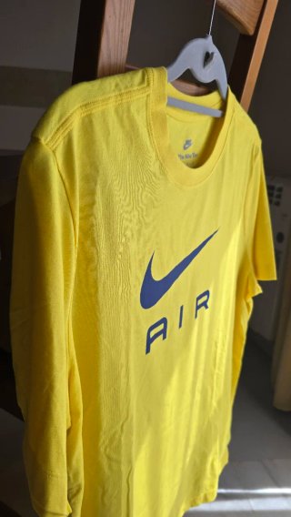Camiseta Nike Air