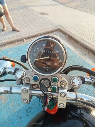 Honda Rebel 250 Cruiser Negra