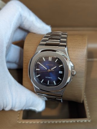 Reloj Seiko Mod Nautilus Azul Marino y Plateado