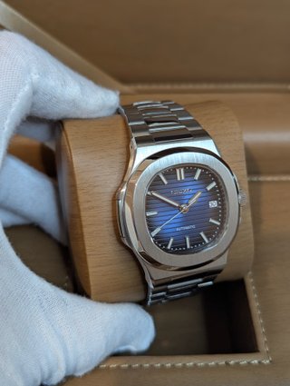 Reloj Seiko Mod Nautilus Azul Marino y Plateado