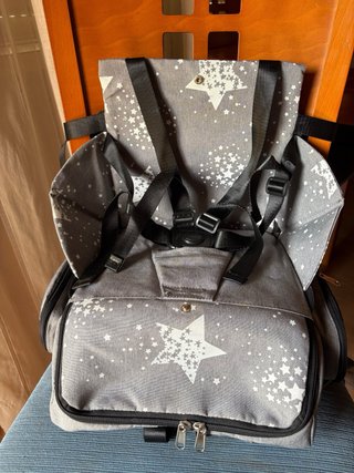Trona de viaje/ Mochila 2 en 1