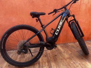 Bicicleta eléctrica Cube Reaction Hybrid