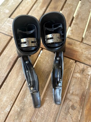 Grupo Ultegra Di2 2x11v Frenos Zapata