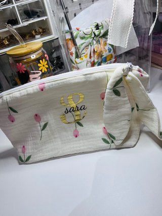 Neceser personalizado hecho a mano