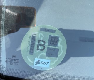 Volkswagen Polo 2007 PEGATINA B🟡