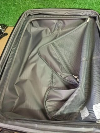 Amazon Basics Maleta Rígida Mediana - 68 cm Rosa