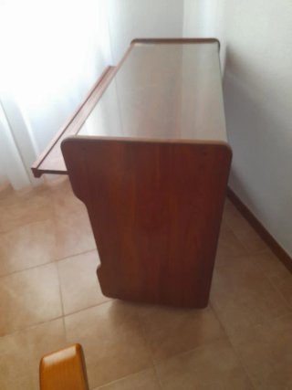 Mesa escritorio/TV madera y cristal