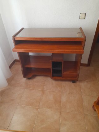 Mesa escritorio/TV madera y cristal