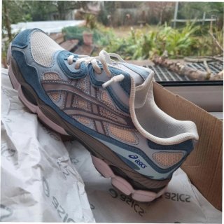 ASICS Gel-NYC Cream Arctic Sky EU38