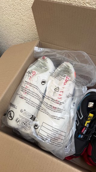 6 Zapatillas Nuevas tallas 43 44 y 45 No negociabl