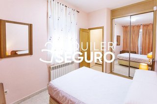 Piso en alquiler en Valdeacederas en Madrid