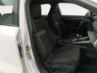 Audi A3 Sedan Advanced 35 TFSI 110kW (150CV)