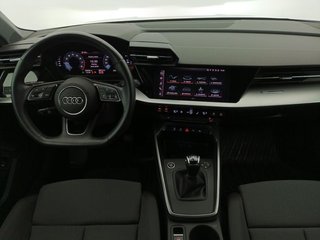 Audi A3 Sedan Advanced 35 TFSI 110kW (150CV)