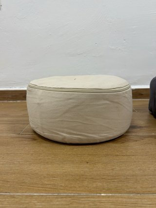 Cojín de meditación relleno semillas naturales