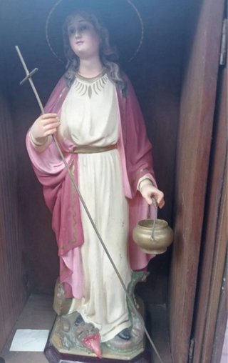 Virgen con capilla de Olot