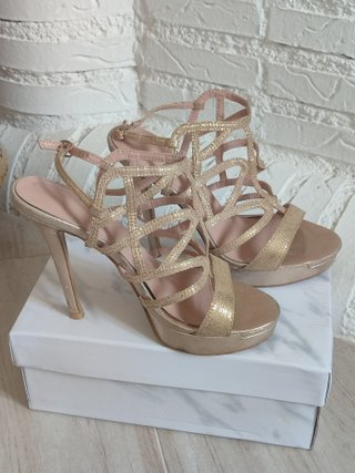 Lote Sandalias y Zapatos Mujer Talla 37