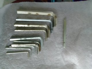 Juego de llaves de vaso y puntas,tijeras,grifa