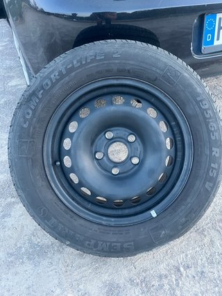 8 Neumáticos 215/45 R17 91W