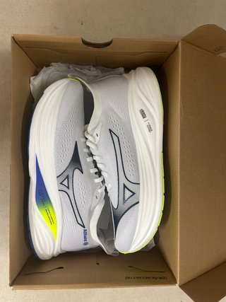 Zapatillas Mizuno Neo Zen 2.NUEVAS Edición ALIANZ